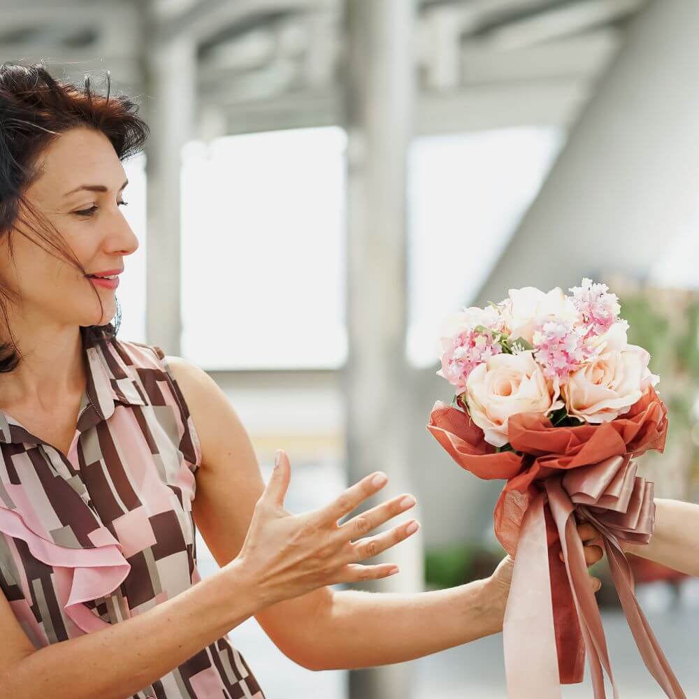 Flowers with Free Delivery in Metro Vancouver, don't miss the promotion by Adele Rae Florists