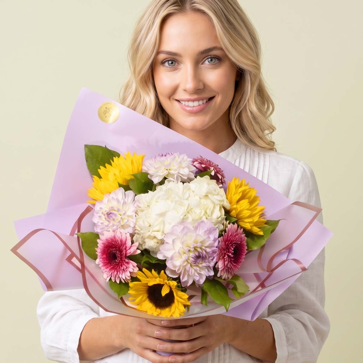 Hello Sunshine Bouquet (AR2657)