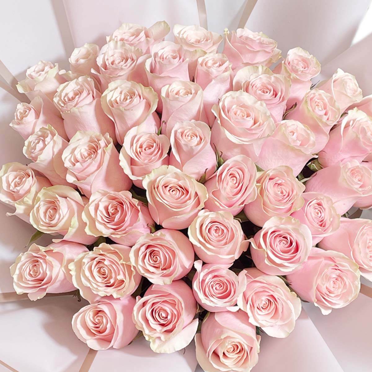 Big Bouquet for Roses for Anniversary