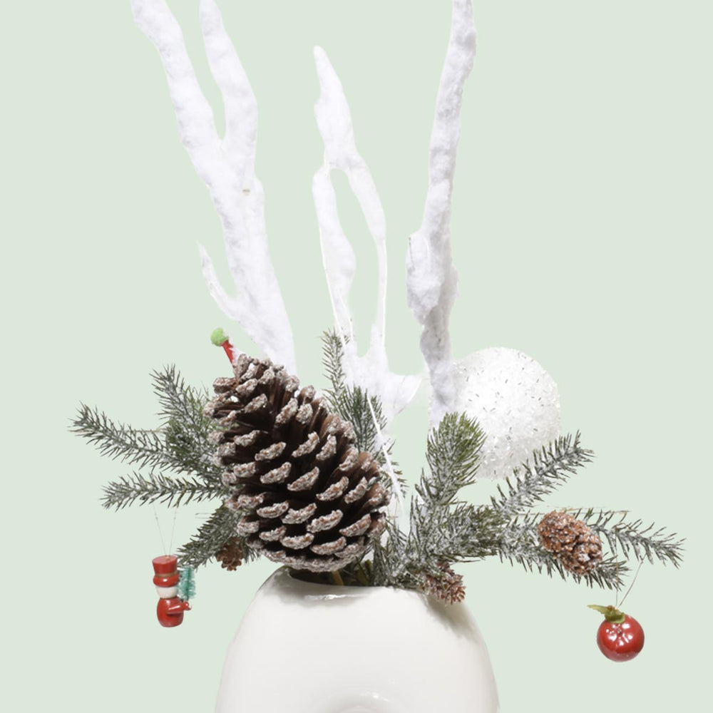 White Winter Wonderland Arrangement (AR2645)