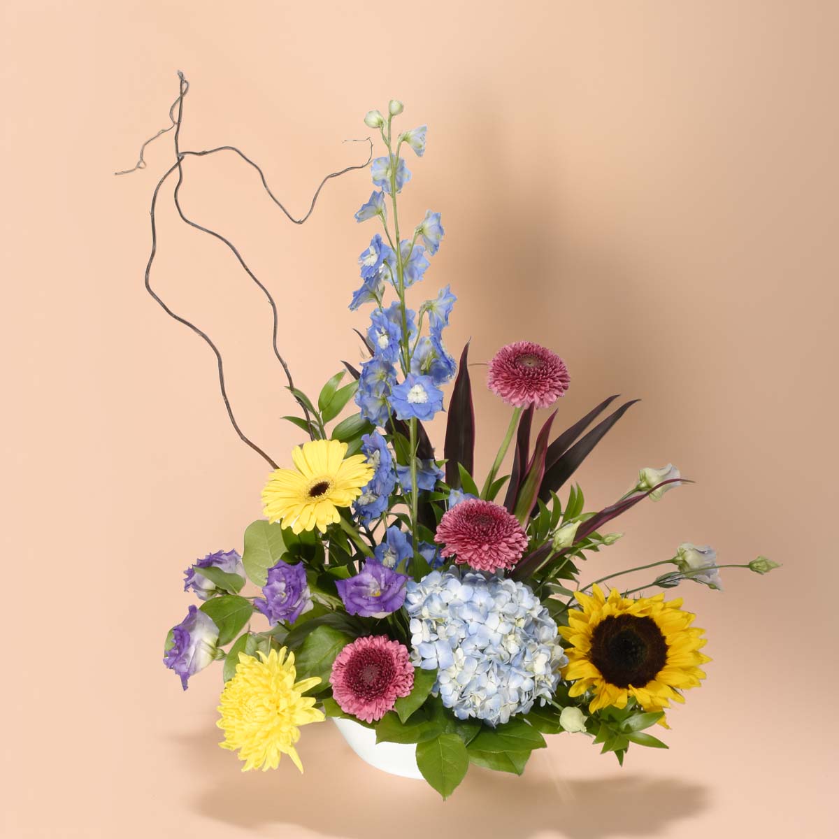Composition florale pour célébration estivale (AR2678)