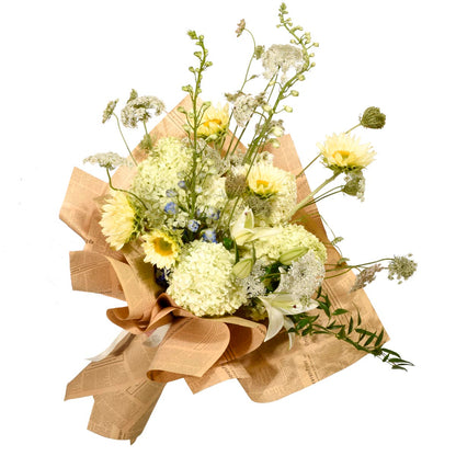 The Limelight Meadow Bouquet (AR2676)