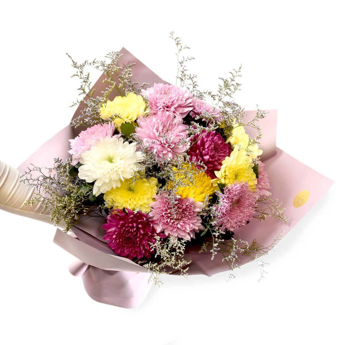Flower Rae Brighten Her Day with a Beautiful Bouquet of Fresh Flowers | Adele Rae ...